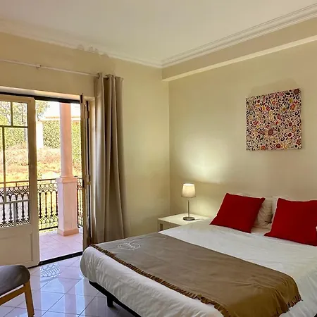 Bicos J By Check-in Portugal